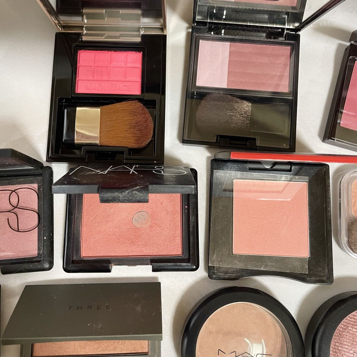 マック MAC ナーズ スリー ローラメルシエ キャンメイク セザンヌ マキアージュ パウダーチーク ほお紅 コスメ 化粧品 30点 まとめ売り_画像4