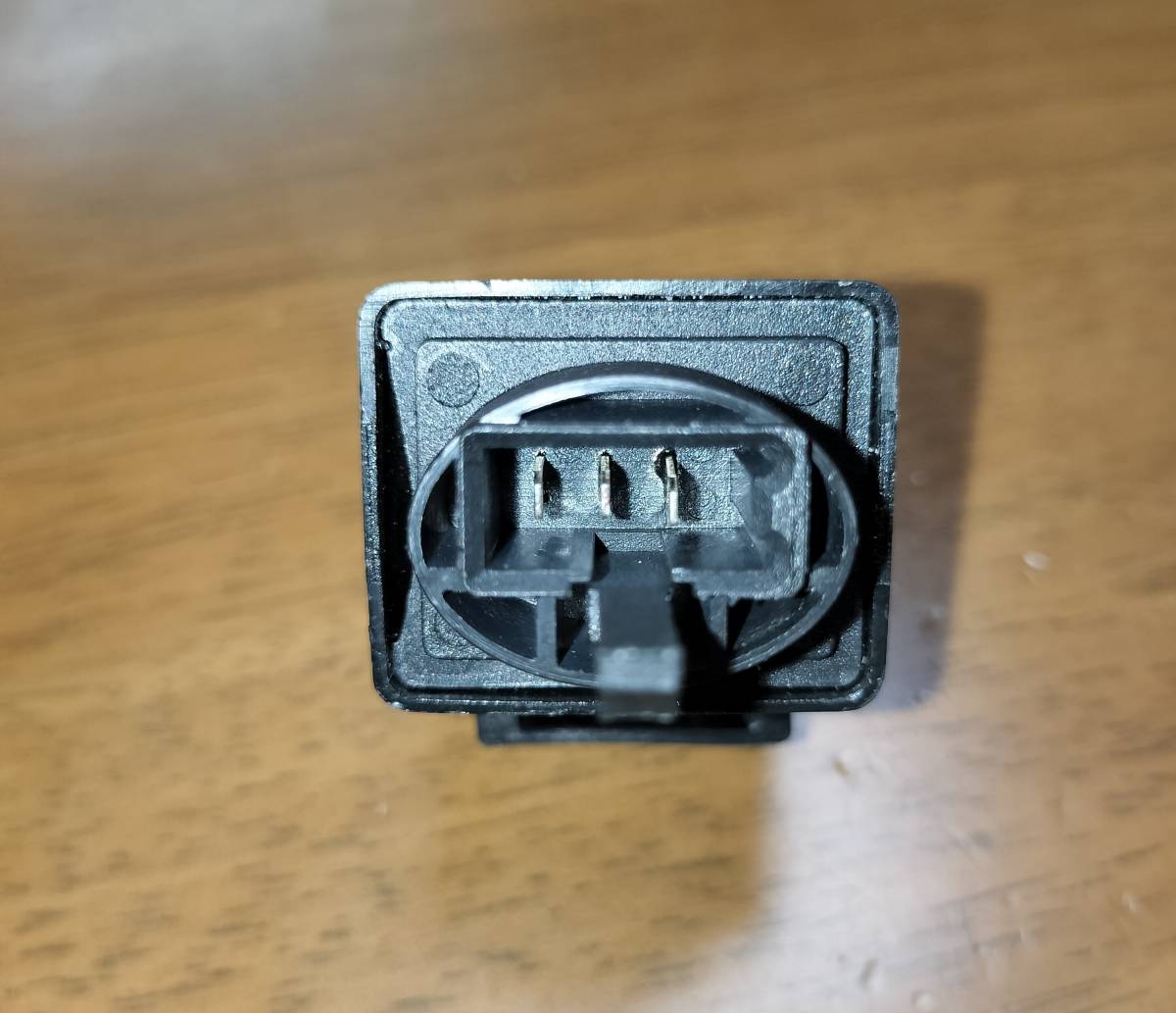 ICウインカーリレー ウインカーのLED化に！ 3ピン ２ピンでもOK! ゼファー エストレア Dトラッカー スーパーシェルパ ZZR Ninja ZRX W650_画像2