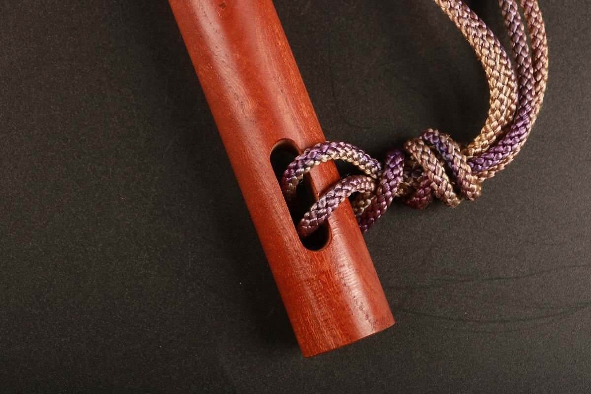 [.. магазин .] меч . изобразительное искусство / нет ./. из дерева армия распределение /T-598( поиск ) антиквариат / гарда меча /./ японский меч / меч принадлежности /. голова / глаз ./ доспехи / меч ./.