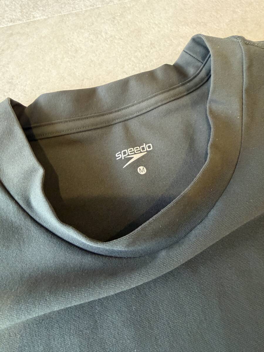 美品 speedo Tシャツ Mサイズ ダークカーキ ラッシュティー60ディーノースフェイス パープルレーベル アイスブレーカー 山と道 _画像3