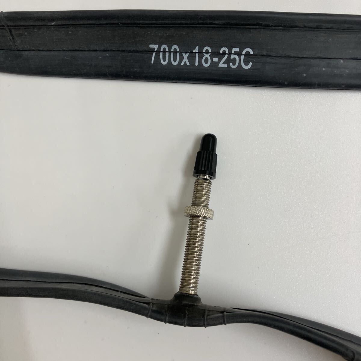 700x18〜25c 4個 仏式バルブ 48mm 自転車 チューブ 未使用品 700c ノーブランド 予備 ロードバイク クロスバイク パンク修理 管理300ポスト_画像5