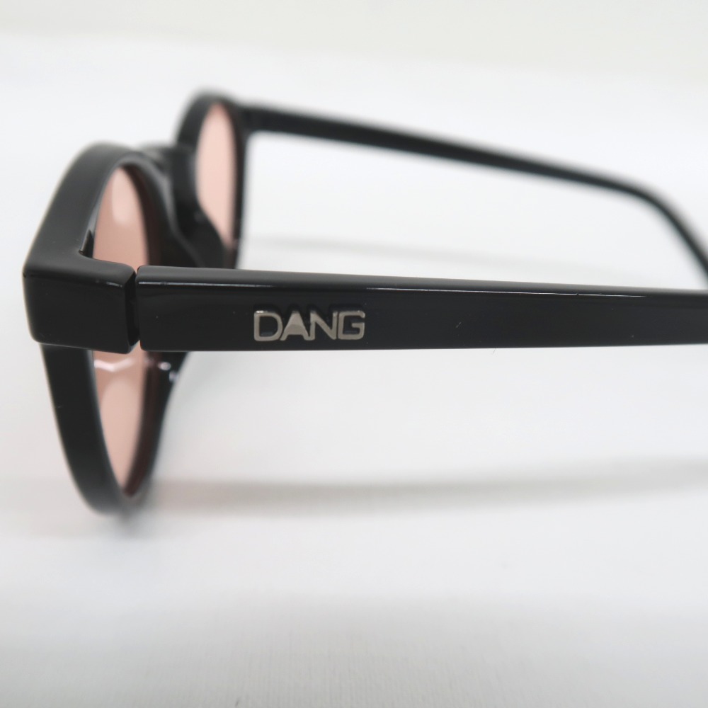 IT44821 DANG SHADES サングラス GO OUT ブラックフレーム×ピンク系レンズ 中古・美品_画像4
