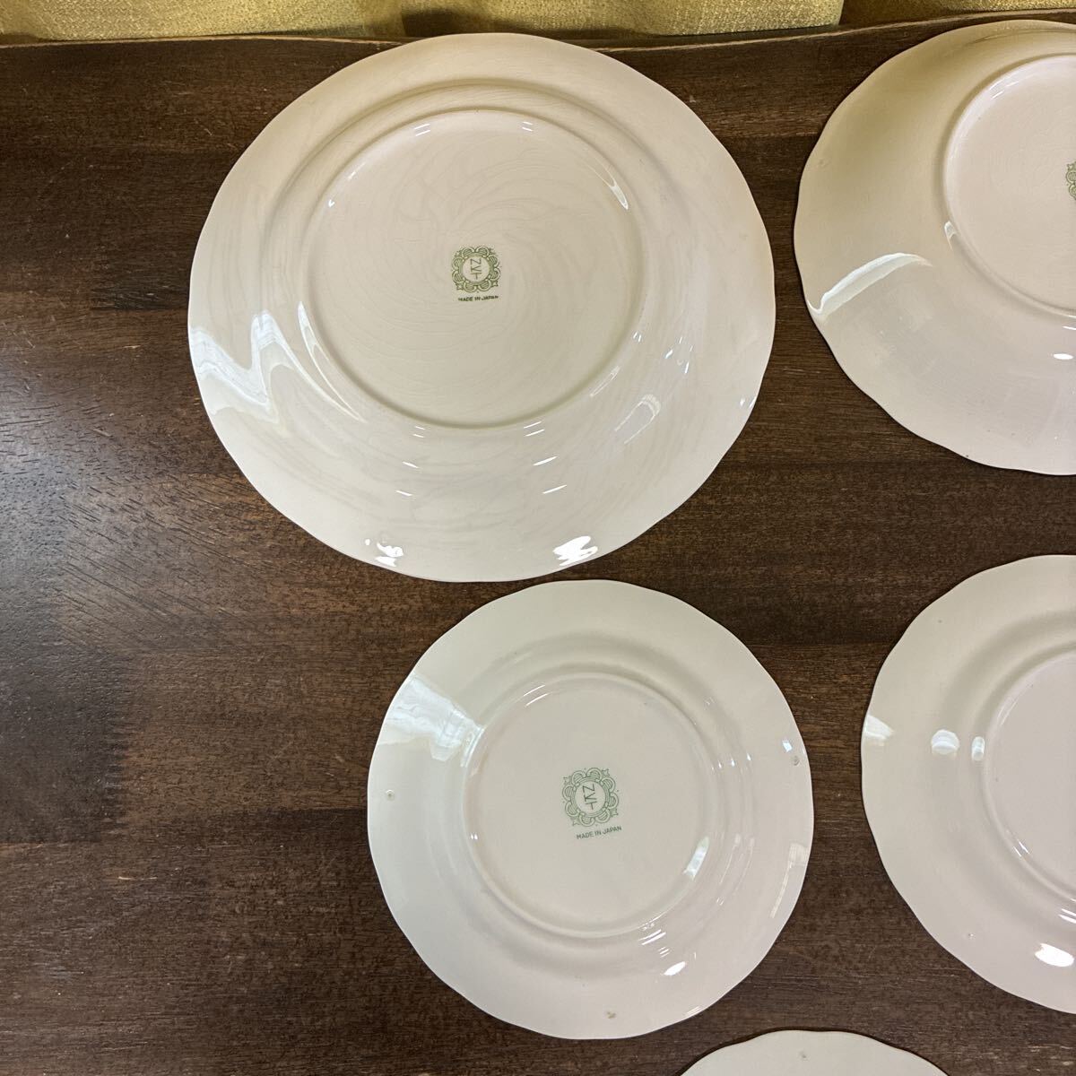 【ニッコー】NKT、大皿①スープカレー皿②中皿⑤合計8枚のプレートセット、「究極の美しい白」、ブルーオニオンシリーズ、※汚れ傷あり_画像9