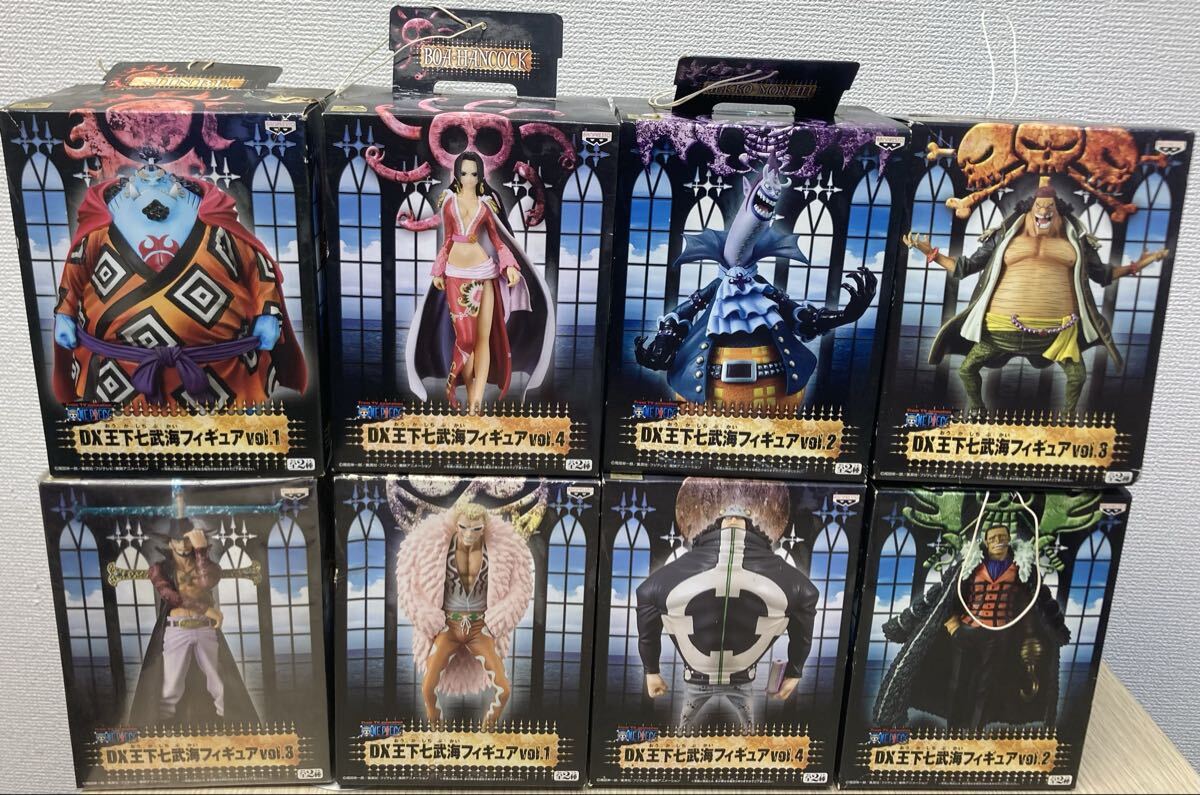 1円〜！【未開封】ワンピース ONE PIECE 王下七武海 ハンコック ジンベエ ドフラミンゴ ミホーク モリア クロコダイル ティーチ クマ _画像1