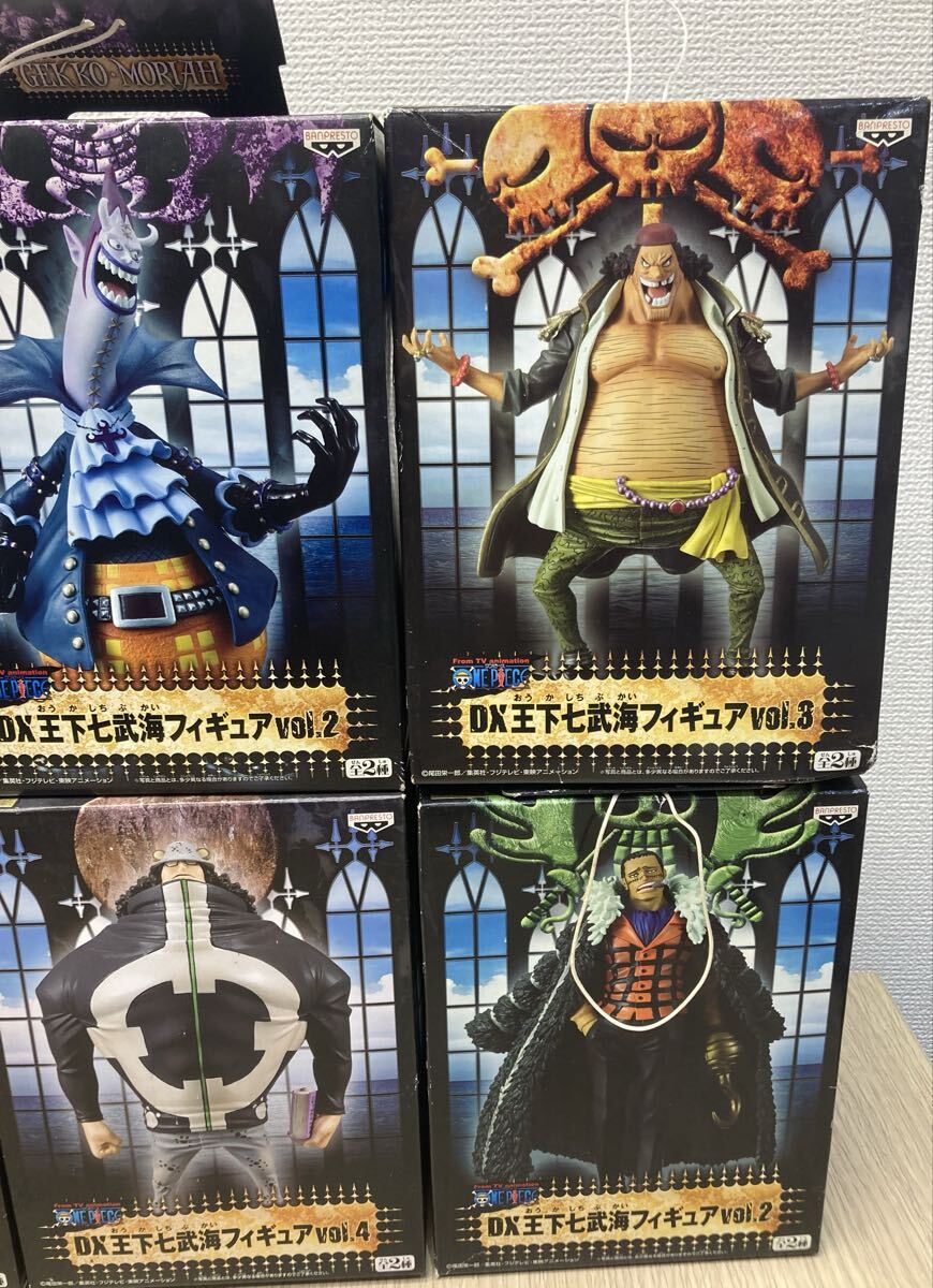 1円〜！【未開封】ワンピース ONE PIECE 王下七武海 ハンコック ジンベエ ドフラミンゴ ミホーク モリア クロコダイル ティーチ クマ _画像5