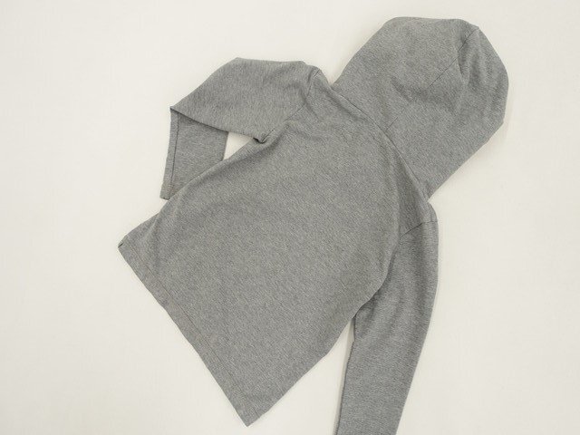 キッズ 新品タグ付 SHINOWAKA 長袖 デザインネック プルオーバーパーカー 110 グレー杢 【メール便可】_画像3