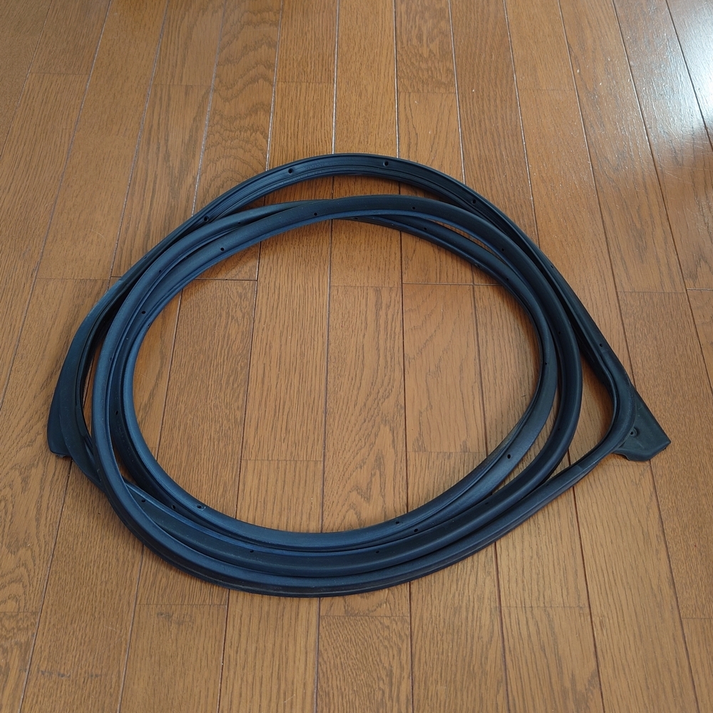 スズキ ハスラー(DAA-MR41S)左リアドア「ウェザーストリップゴム」【中古】送料込_画像2