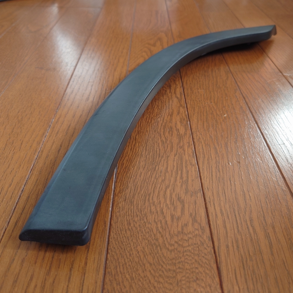 スズキ ハスラー(DAA-MR41S)左リアドア「リアフェンダーモール」【中古】送料込_画像1