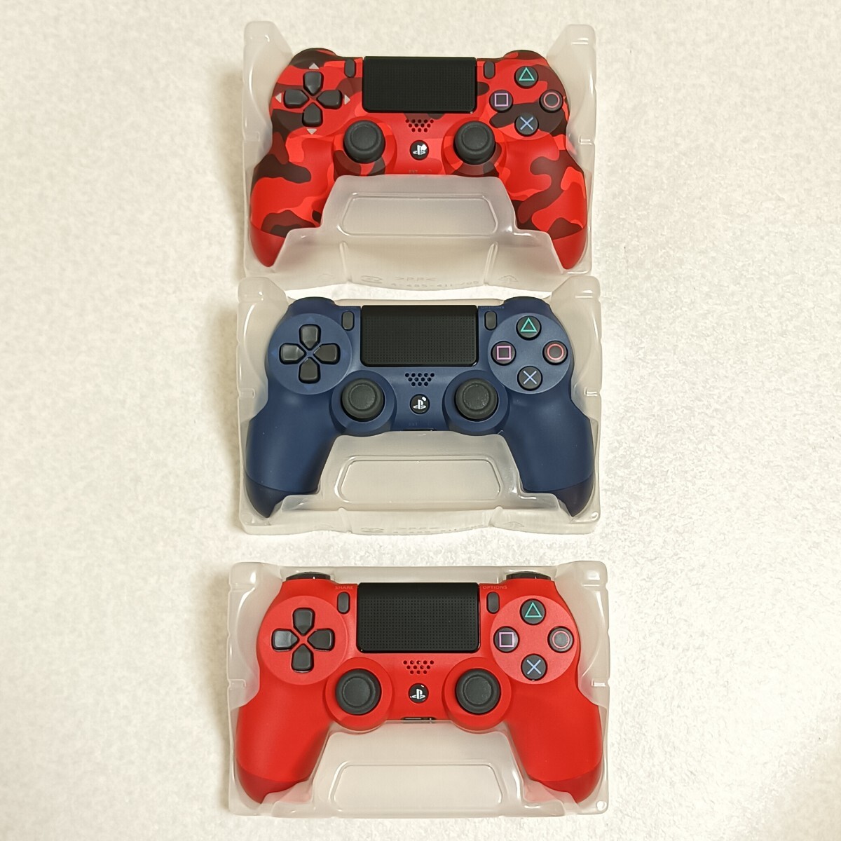 S【PS4 ワイヤレスコントローラー×3】DUALSHOCK4 SONY CUH-ZCT2J デュアルショック4 プレステ レッド ネイビー 迷彩 プレイステーション_画像8