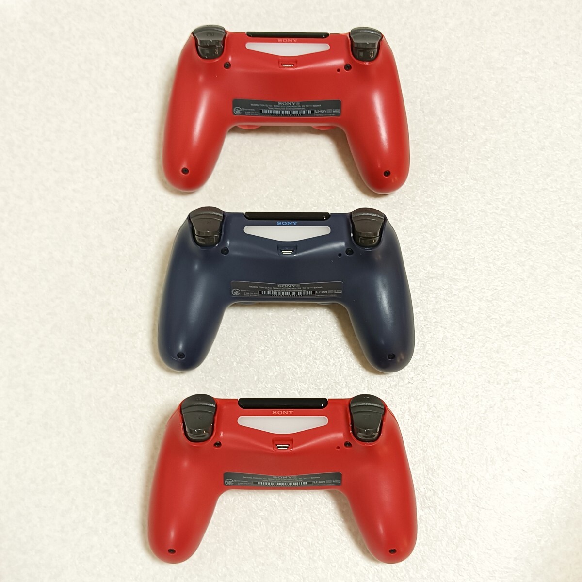 S【PS4 ワイヤレスコントローラー×3】DUALSHOCK4 SONY CUH-ZCT2J デュアルショック4 プレステ レッド ネイビー 迷彩 プレイステーション_画像9