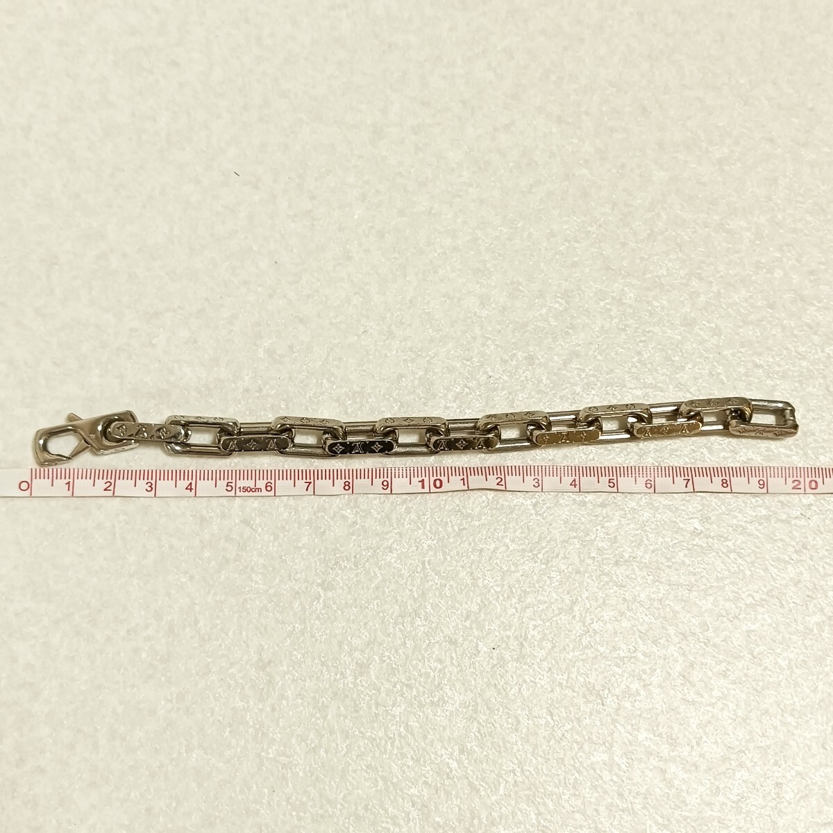 S【LOUIS VUITTON】コリエ モノグラム ブレスレット M64223 サイズM チェーン アクセサリー ルイヴィトン メンズ レディース シルバー_画像3