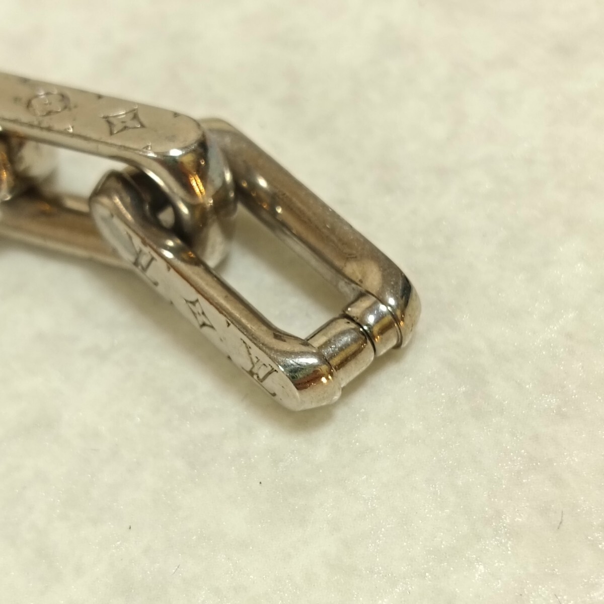 S【LOUIS VUITTON】コリエ モノグラム ブレスレット M64223 サイズM チェーン アクセサリー ルイヴィトン メンズ レディース シルバー_画像6