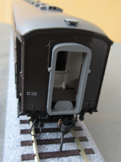 ☆箱付き☆天賞堂 57009 スハ32系客車 スハ32 丸屋根車 ぶどう色2号 EG仕様 更新扉 HOゲージ 鉄道模型 国鉄 レトロ_画像5