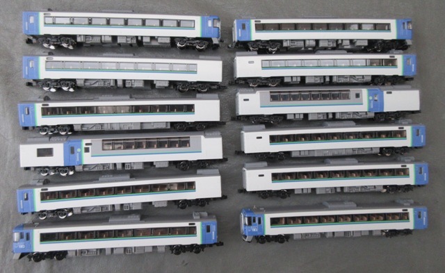 ☆ケース付き☆TOMIX 92781 キハ183系2550 特急ディーゼルカー(HET) 12両セット Nゲージ 鉄道模型 トミックス_画像8