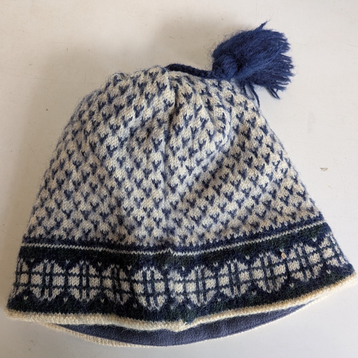 DALE of Norway ダーレ・オブ・ノルウェー ニットキャップ '９０年代 オフホワイト/ネイビー・総柄 ウール ノルウェー製 ユーズド品_画像2