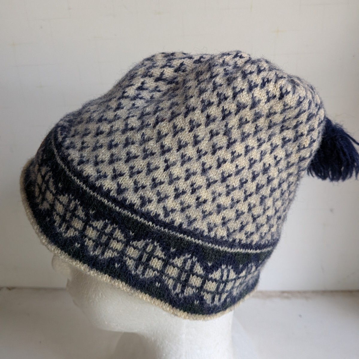 DALE of Norway ダーレ・オブ・ノルウェー ニットキャップ '９０年代 オフホワイト/ネイビー・総柄 ウール ノルウェー製 ユーズド品_画像9