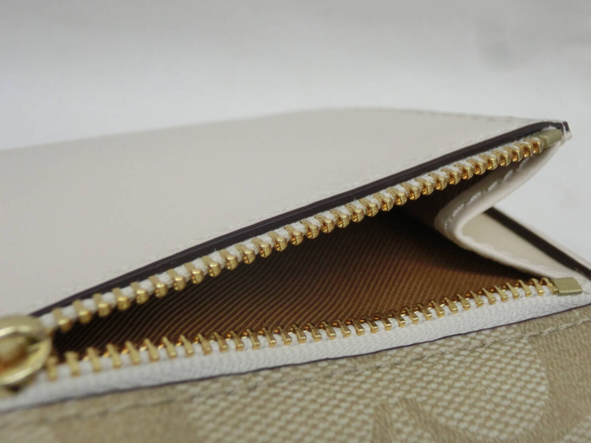 ‡ 0087 【美品】 COACH コーチ 三つ折り財布 フローラルアップリケ ミニ財布 花柄 ベージュ サーモンピンク系 小銭入れ有_画像7