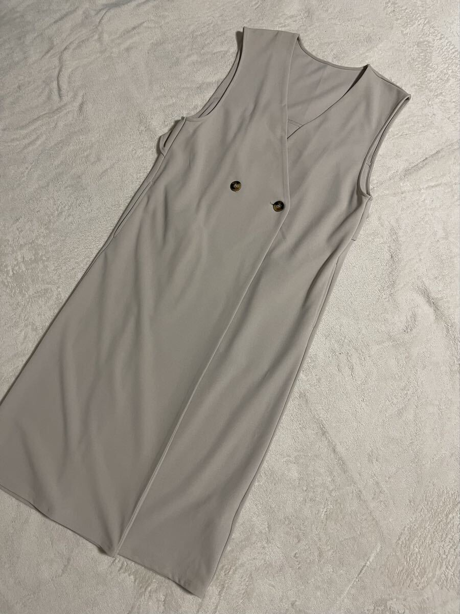 シンプリシテェ　SIMPLICITE　ジレ　ベスト　ダブルボタン　フリル_画像1