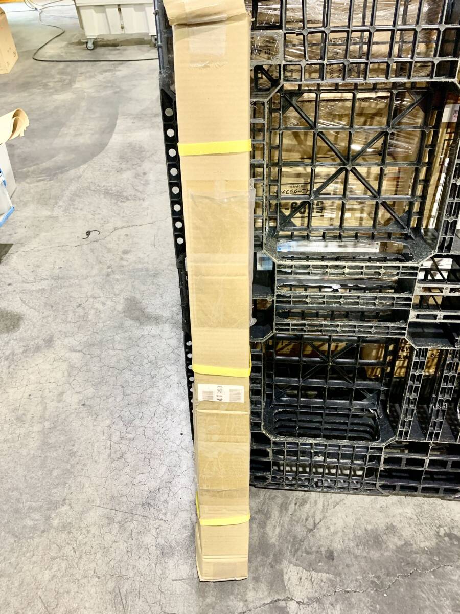 ※1円スタート【新品・未開封品】ユニット フリー掲示板防雨型Ａ３横８枚緑_画像4