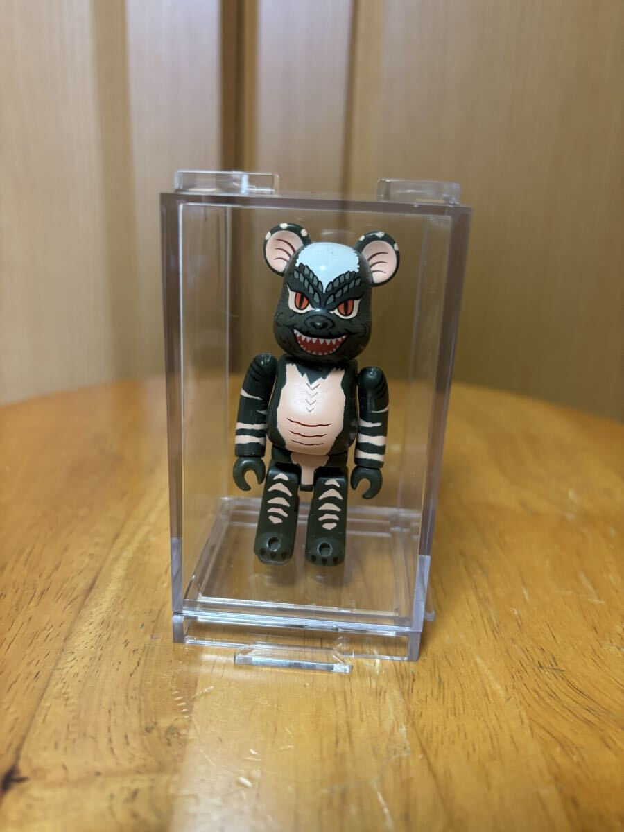 クリアディスプレイボックス 30個 セット コレクションケース ベアブリック BE@RBRICK KUBRICK キューブリック_画像4