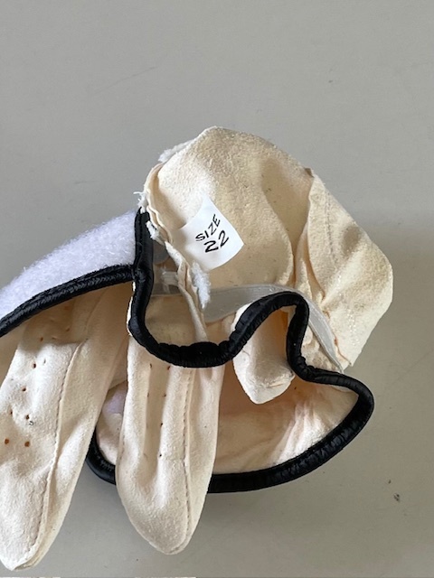 \☆在庫処分価格☆/ 【送料185円】☆ゴルフ 手袋 左手 ゴルフグローブ アイボリー系統 サイズ 22 6枚セット ①_画像6