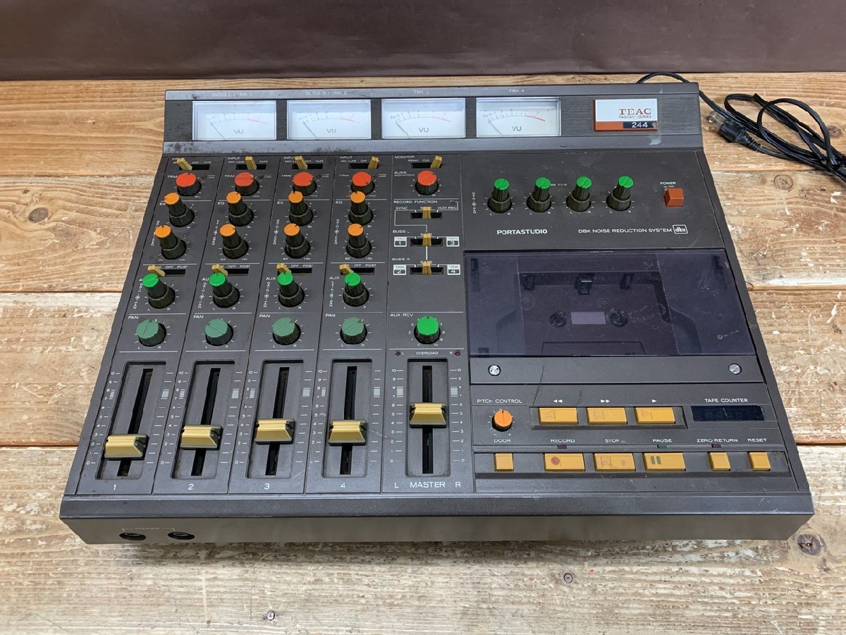 [N2-2808] редкий TEAC TASCAM SERIES многоканальный магнитофон 244 PORTASTUDIO электризация проверка только текущее состояние товар Tokyo самовывоз возможно [ тысяч иен рынок ]