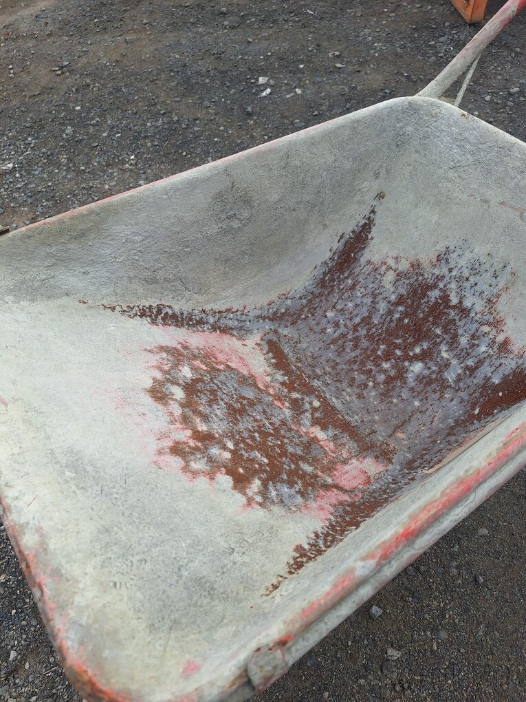 KUROCKER’S 一輪車 ノーパンクタイヤ 赤☆引取り歓迎☆_画像4