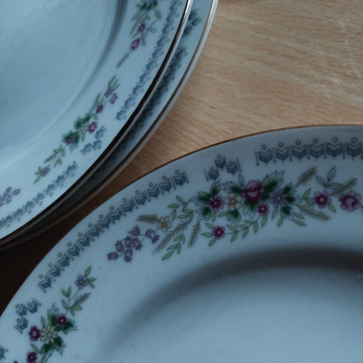 11 花柄丸皿 3枚 ROYAL CHINA 外径約233mm 皿_画像5