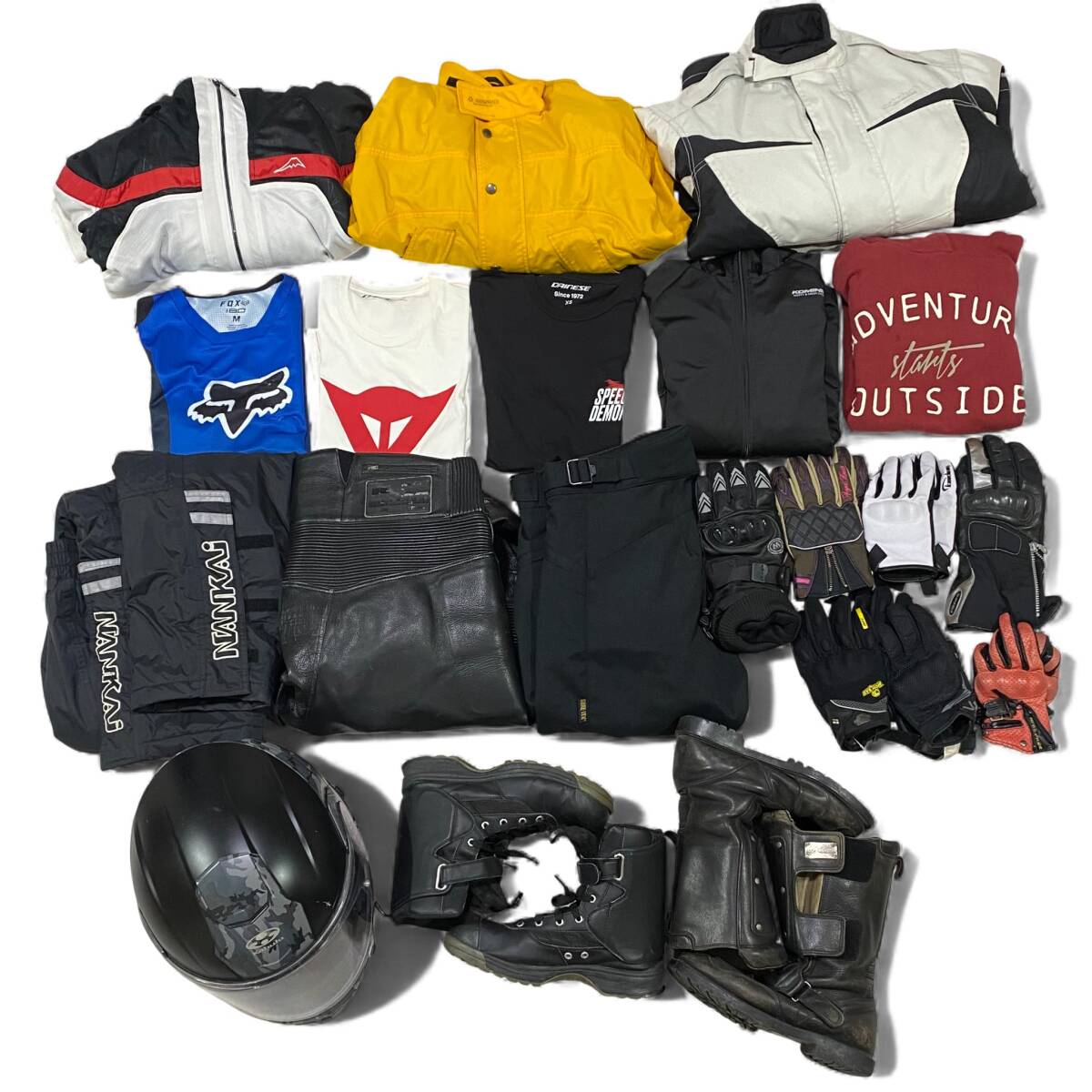 【1円】KG118 バイクウエア ジャケット パンツ 21点セット まとめ 卸売り クシタニ ダイネーゼ フォックス ナンカイ モーターヘッド_画像1