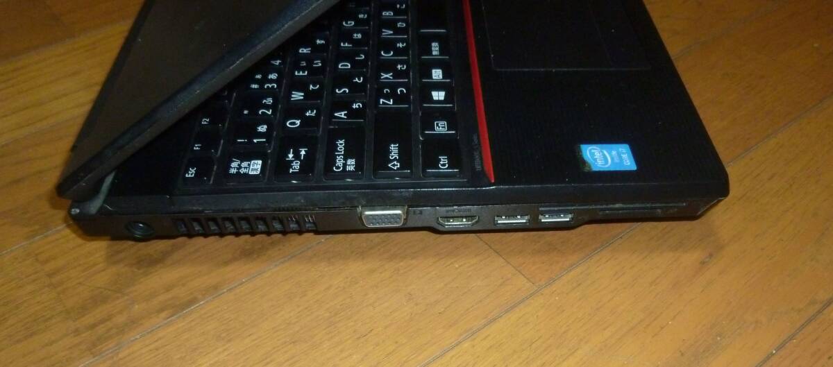 【第4世代】 ジャンク 富士通LIFEBOOK A744/H Core7-4600M Bios稼働 部品取り　管P-454_画像3