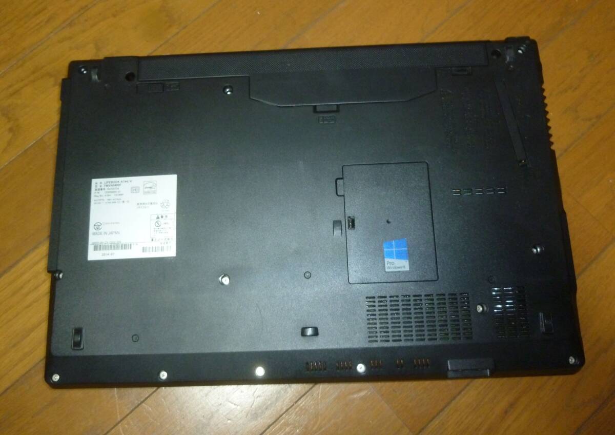 【第4世代】 ジャンク 富士通LIFEBOOK A744/H Core7-4600M Bios稼働 部品取り　管P-454_画像6
