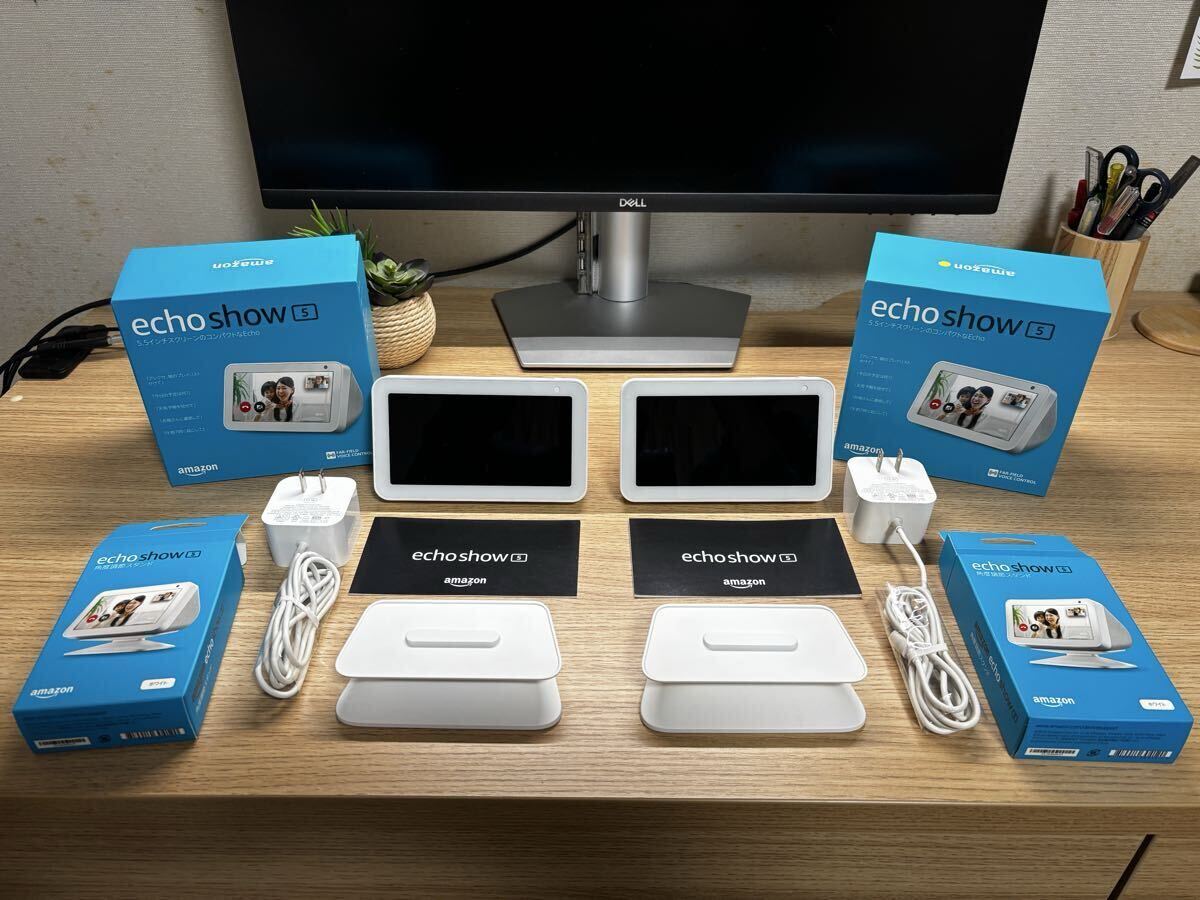 Echo Show 5 スマートディスプレイ with Alexa サンドストーン ＋専用スタンド　２台セット_画像2