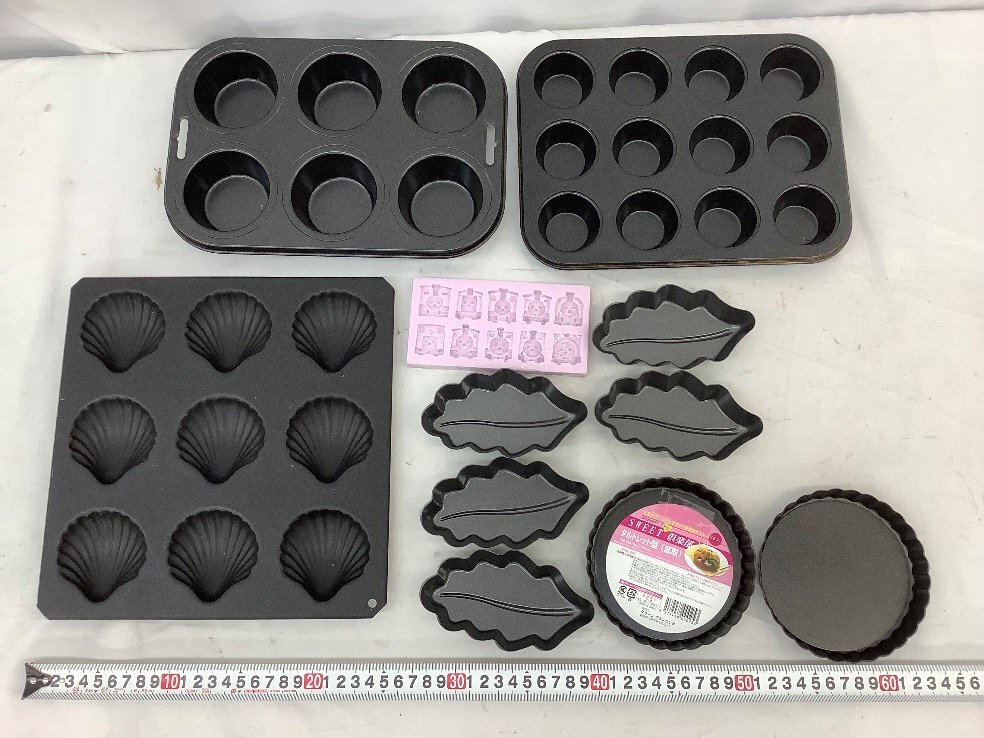製菓器具まとめ/ケーキ型/クッキー型/マドレーヌ型/お菓子作り 水アカ付着等あり/ACB 中古品_画像5