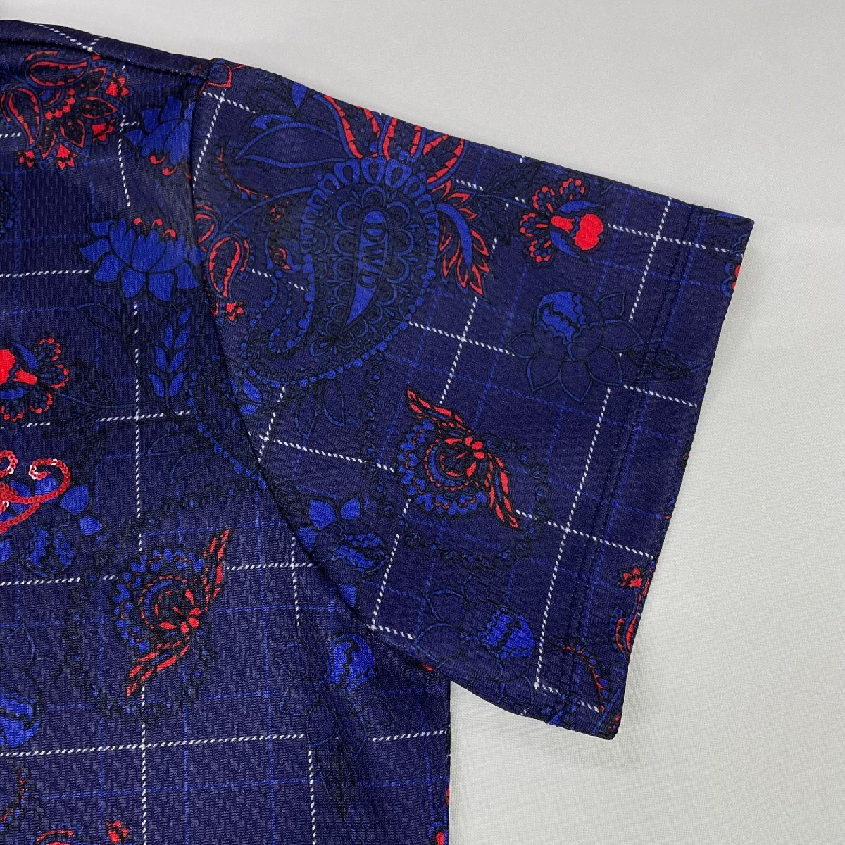 coco 中古【値下げ】 ダンスウィズドラゴンレディース 半袖ポロシャツ 3(L) ブルー系 スパンコールドラゴン ネコポス発送可 K020000_画像4