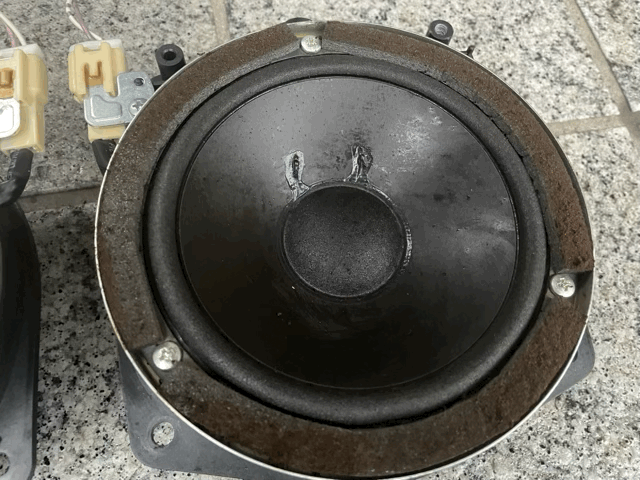 ★☆後期 スバル レガシー BL5BP5BP9 LEGACY用純正オプションマッキントッシュ サイドスピーカー フロント2/2☆★_画像3