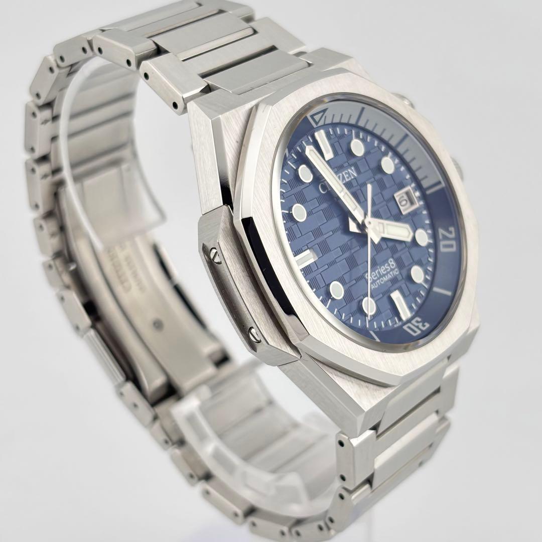 美品 CITIZEN Series8 シチズン シリーズエイト 890 メカニカル NB6060-58L / 9051-009KM01 デイト ブルー文字盤 メンズ 自動巻き 腕時計_画像4