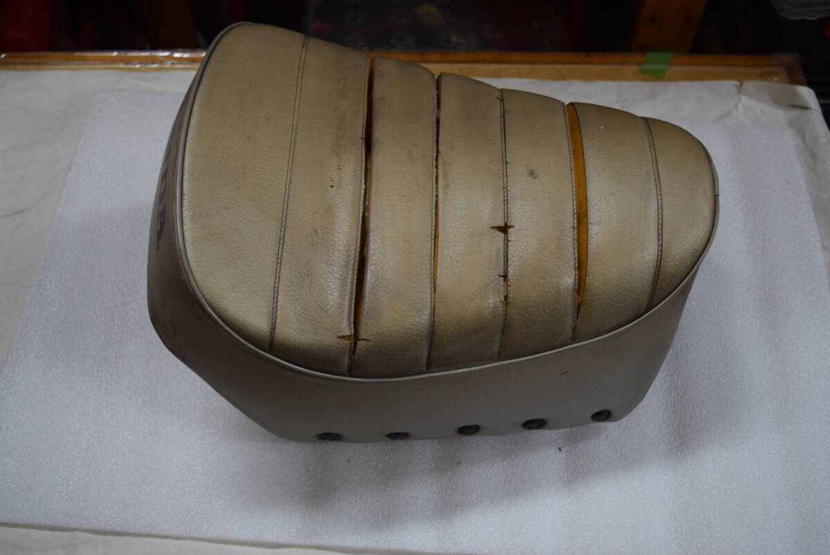 ホンダ ゴリラ Z50J 12V メッキゴリラ シート ジャンク 中古 クロネコ送料着払発送_画像1