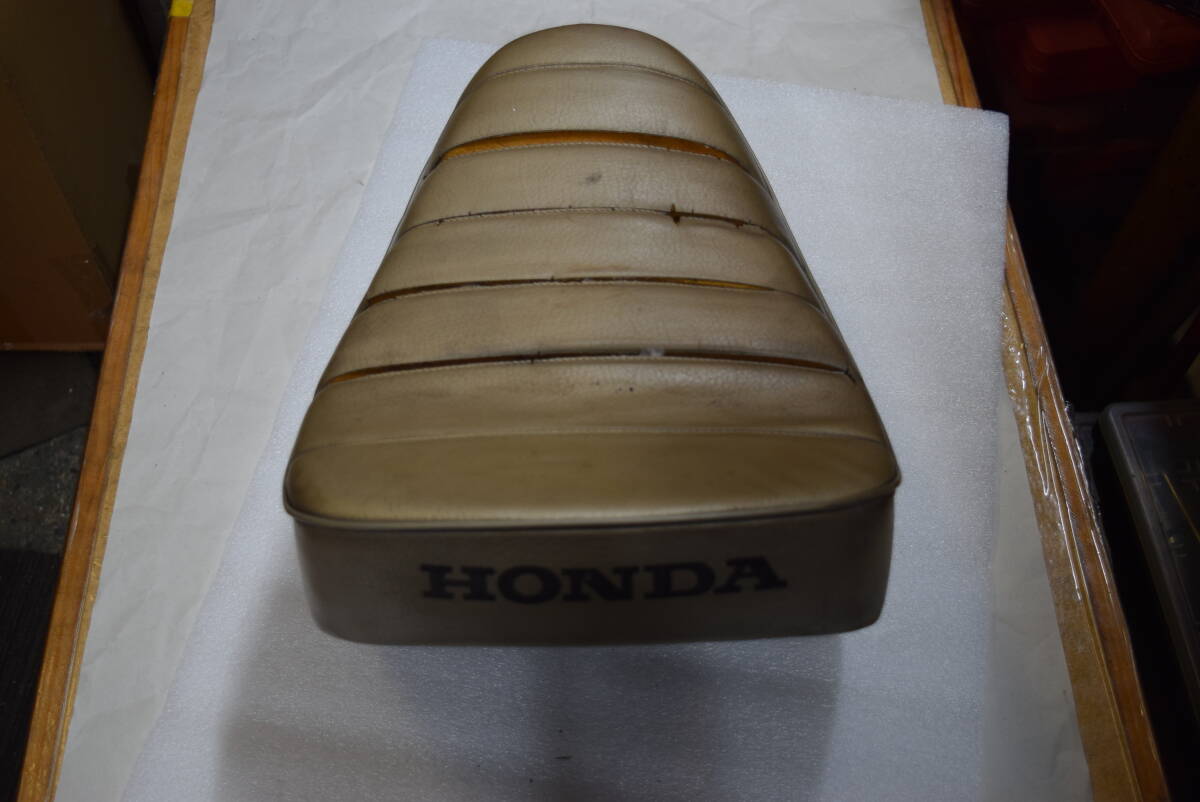 ホンダ ゴリラ Z50J 12V メッキゴリラ シート ジャンク 中古 クロネコ送料着払発送_画像4
