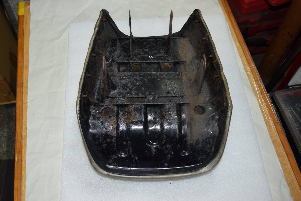 ホンダ ゴリラ Z50J 12V メッキゴリラ シート ジャンク 中古 クロネコ送料着払発送_画像10