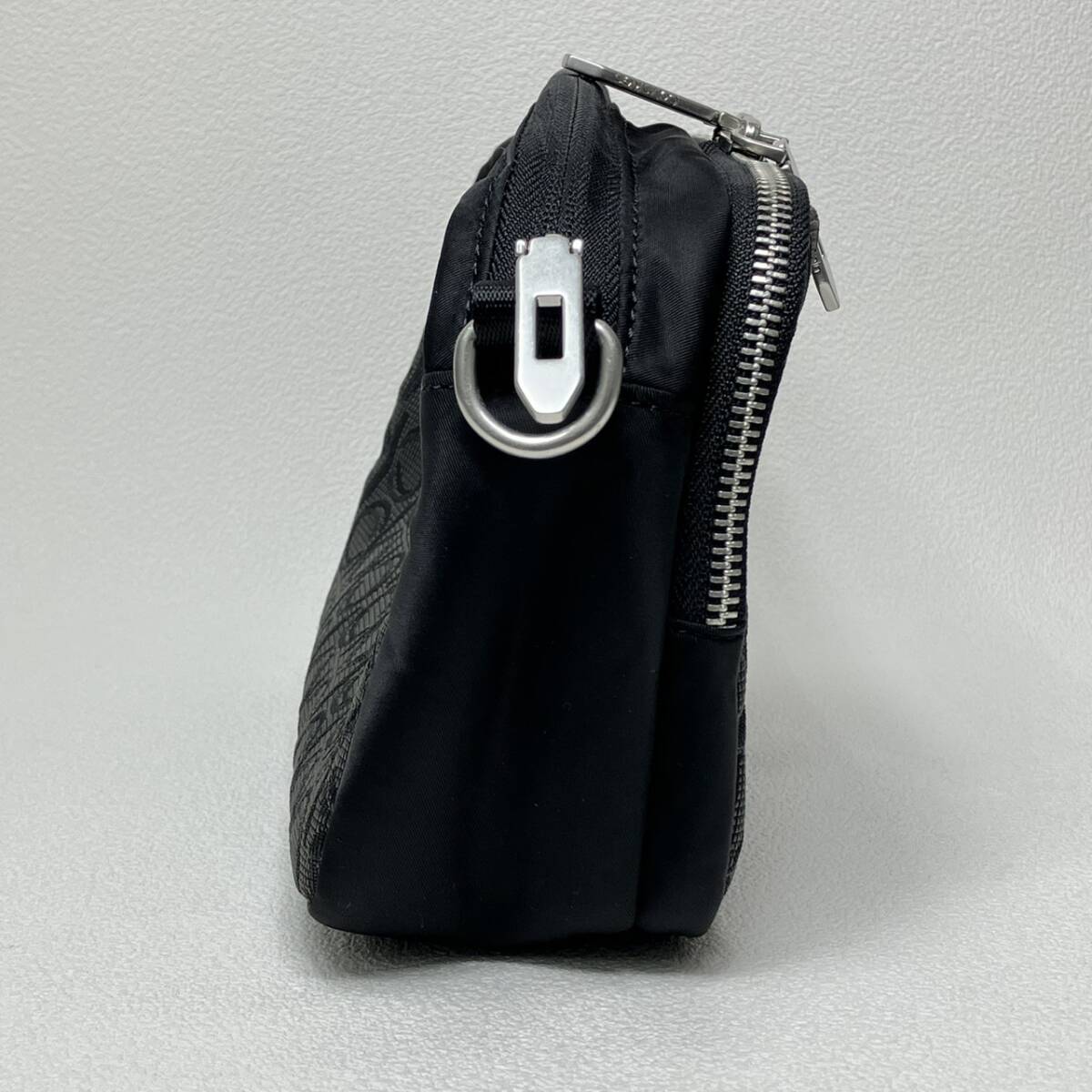 [ прекрасный товар ] Calvin Klein сумка на плечо парусина черный 