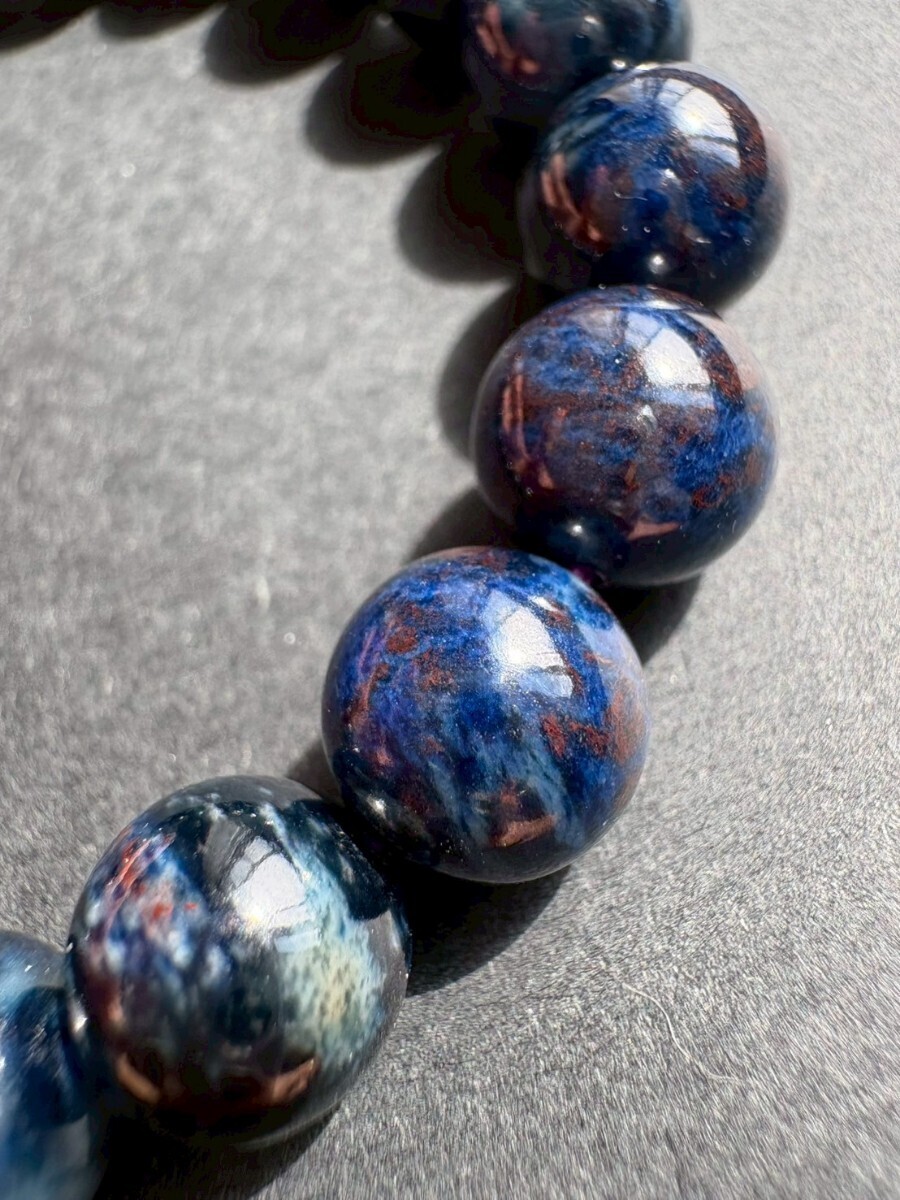 希少石 ブルースギライト 南アフリカ産 9mm玉 ブレスレット 内径約16cm 高品質 ブレスレット スギライト杉石 パワーストーン 鑑定書あり_画像2
