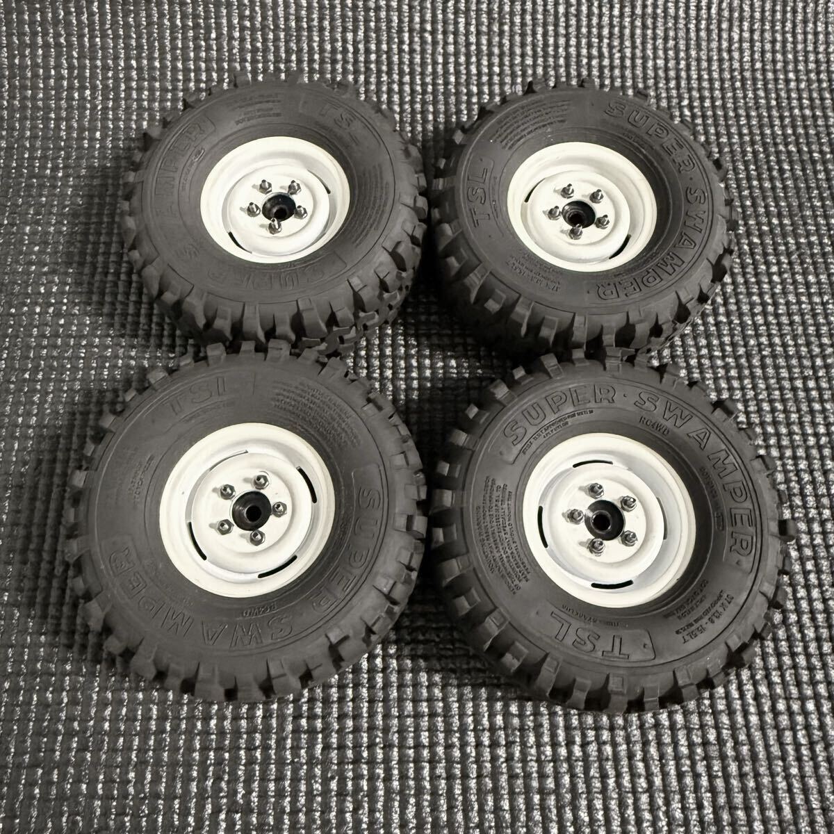 RC4WD Interco TSL SS ナロー & ランディーズ ビンテージ スタンプド スティール ビードロックホイール 1.55 セット_画像2