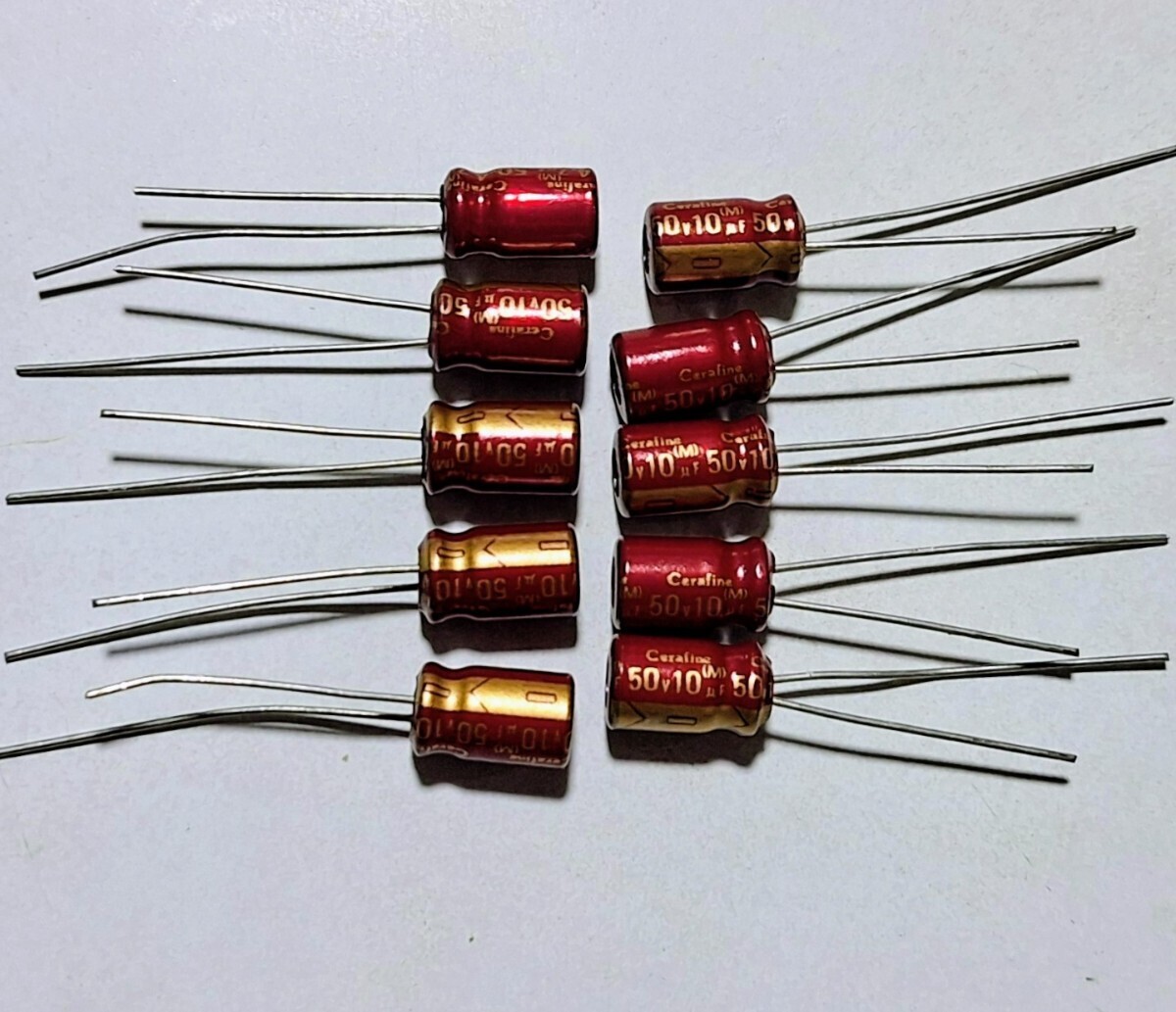  очень редкий электролиз конденсатор ELNA Cerafine 220μF/25V~4.7μF/50V все 5 вид 44 шт электролитический конденсатор 