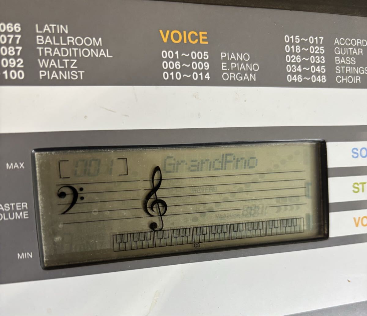 ★格安スタート!送料込み!YAMAHA ポータトーン PSR-E213 ポータブルキーボード PORTATONE 電子キーボード 鍵盤楽器 ヤマハ ☆_画像4