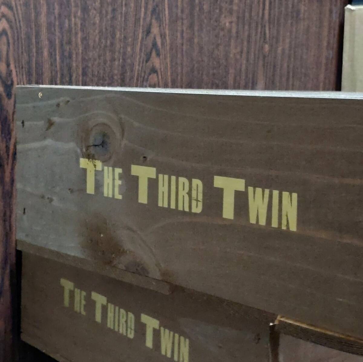 ★【木箱】シネ・クア・ノンの別ブランド★ザ・サード・ツイン★５本用木箱★_画像4