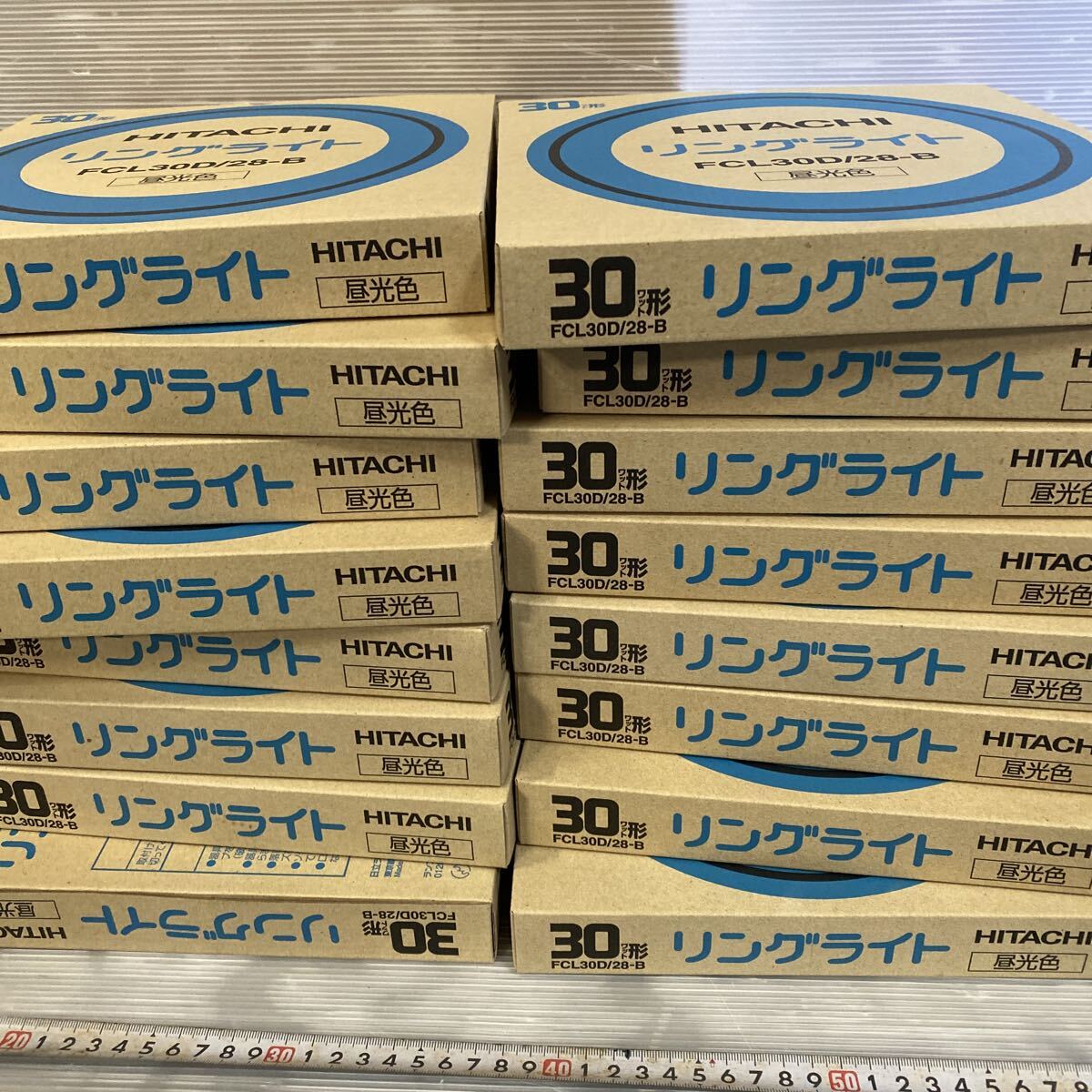 HITACHI фары со светящимися кольцами 30 ватт форма FCL30D/28-B днем свет цвет не использовался товары долгосрочного хранения 17 шт суммировать долгосрочное хранение поэтому работа неизвестен б/у товар лампа дневного света электрический 