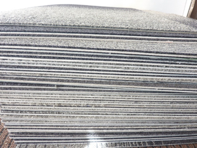 T569 訳あり品 サンゲツ タイル カーペット タイル マット 50cm×50cm 40枚 まとめ 大量 グラデーション 模様替え インテリア オフィス_画像5