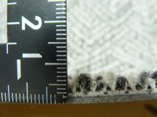 T789① 未使用 SUMITOMO タイルカーペット タイル マット 50cm×50cm 計80枚 まとめ 大量 グレー系 ヘリンボーン柄 杉綾 模様替え 事務所_画像7