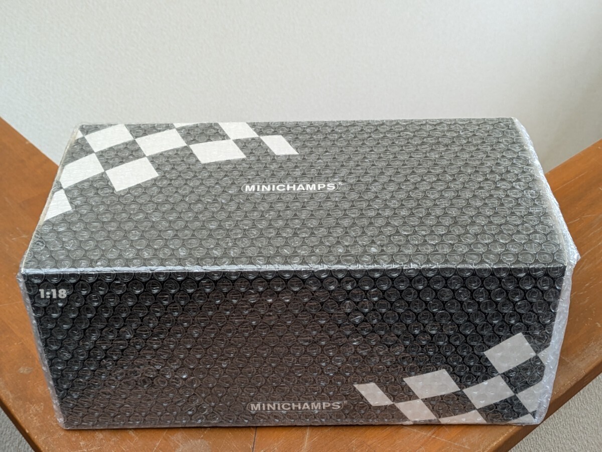 ☆超稀少品 ! 初期生産ロッド! PMA 1/18 スクーデリア トロロッソ STR11 #33 M.フェルスタッペン バーレーンGP 2016シーズン ☆ _画像10