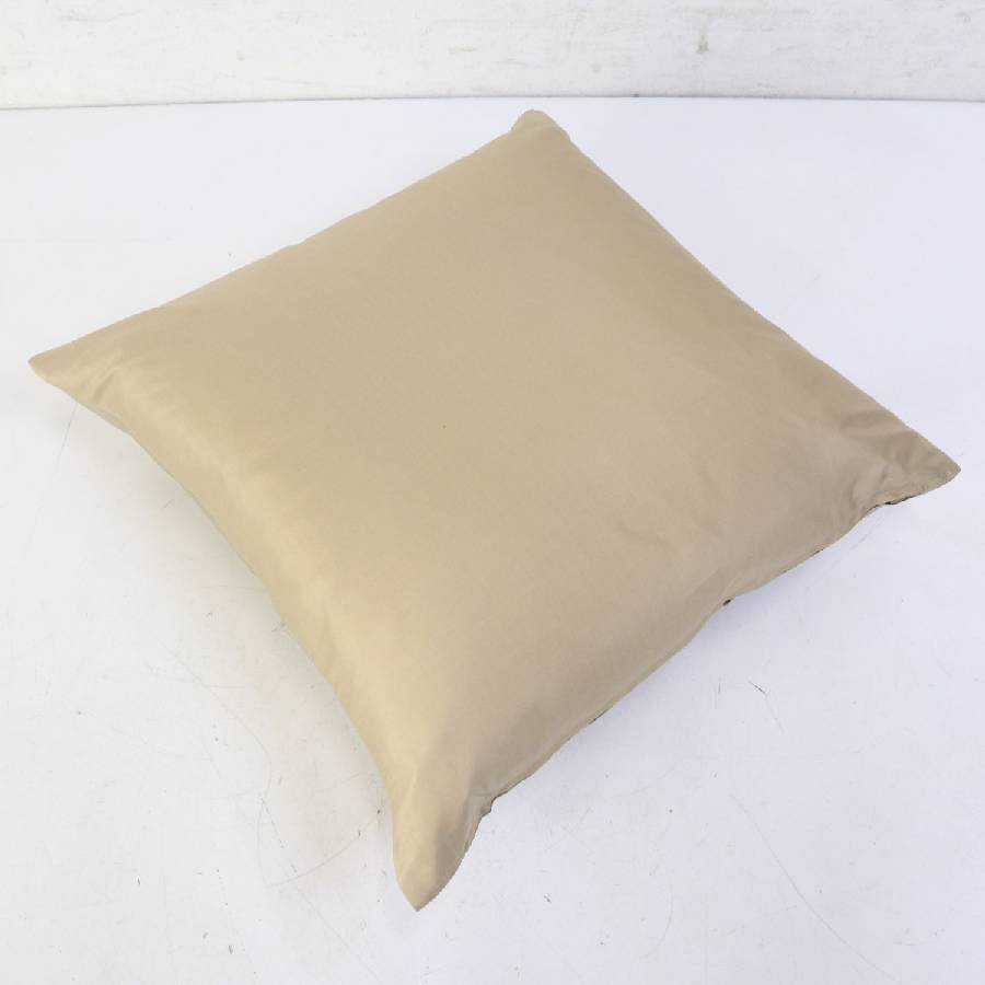 ジム・トンプソン シルクカバー付き フェザー入クッション ベージュ系 Jim Thompson★303v23_画像5